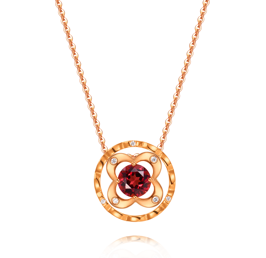 Looking forward to accompanying you in the future: 18K Rose Gold Garnet Necklace Set