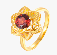 18K Yellow Gold Garnet Ring